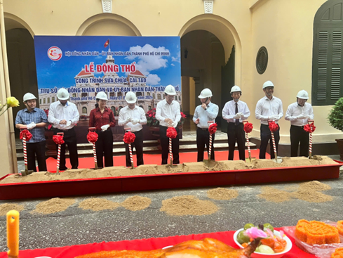 Groundbreaking ceremony for the renovation and restoration of Ho Chi Minh City People's Committee and People's Council headquarters.