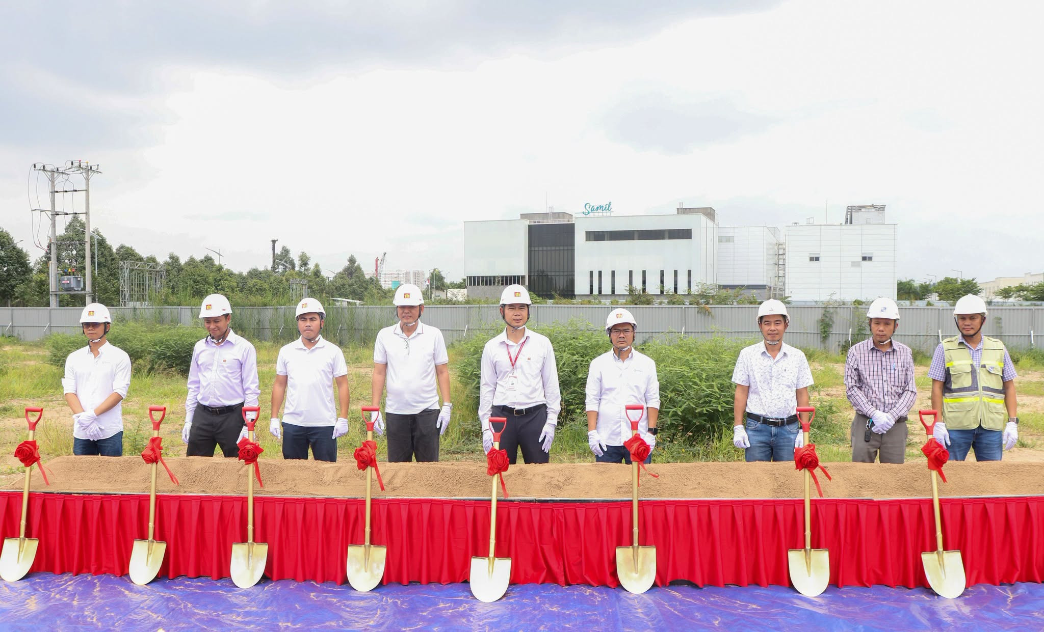 LỄ ĐỘNG THỔ THI CÔNG CỌC DỰ ÁN NHÀ MÁY SẢN XUẤT & NGHIÊN CỨU CHẾ TẠO THIẾT BỊ, MÔ ĐUN CAMERA THẾ HỆ MỚI – GREMSY